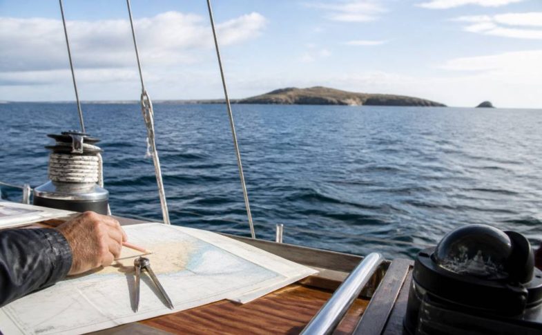 Comment calculer les distances en mer pour préparer sa navigation