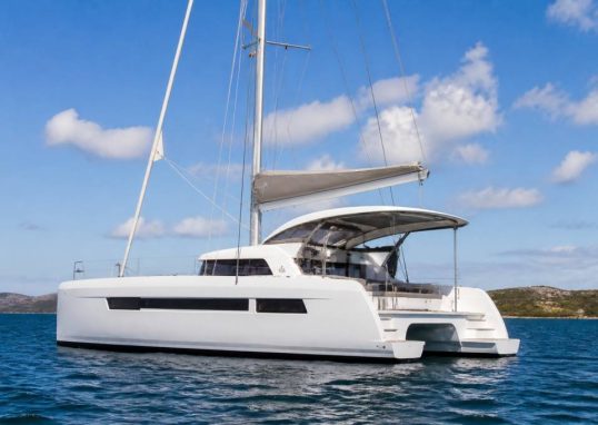 Aventura 3 guide complet pour choisir ce catamaran de croisière