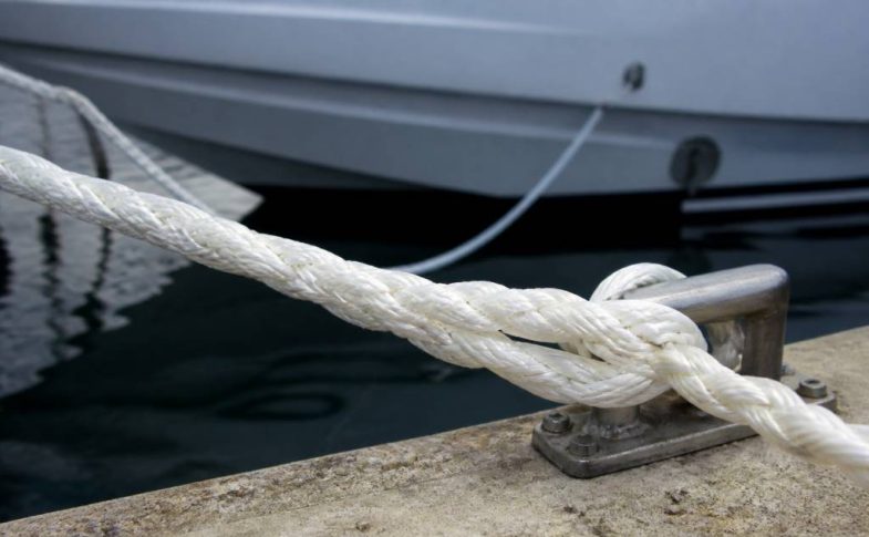 Épissure 3 torons : guide pratique pour réussir un amarrage solide en navigation