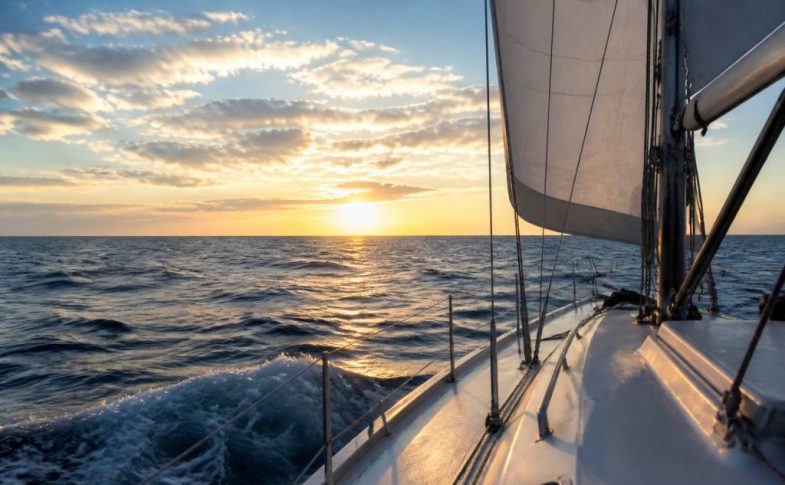 Nautical miles en navigation : calcul, conversion et utilité en mer