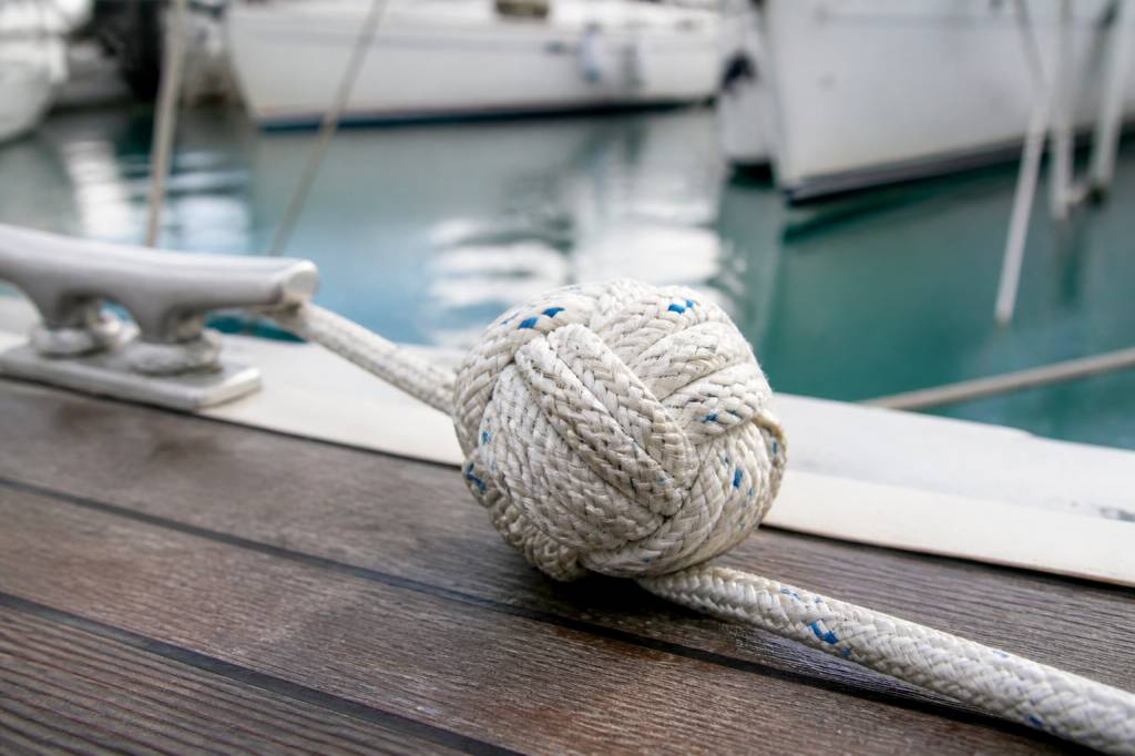Noeud marin boule : comment le faire et l’utiliser en navigation