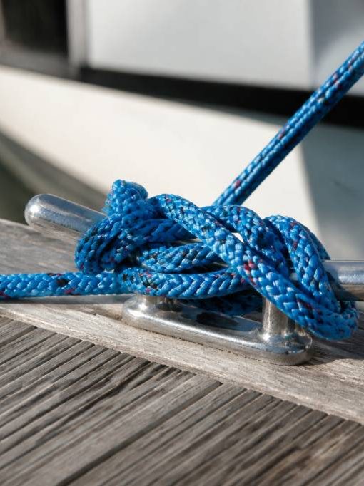 Noeud de pecheur double : comment le faire et l’utiliser en nautisme