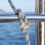 Noeud etrangleur : définition, usage et risques en navigation