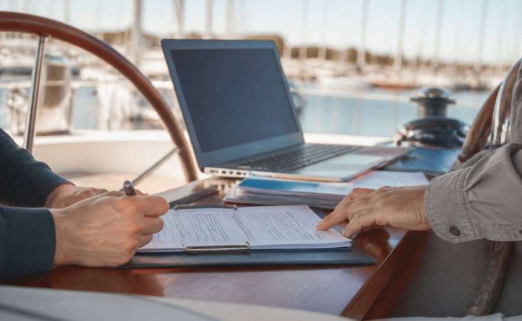 Vente de bateau entre particulier : quels documents préparer ?