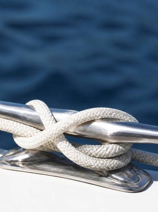 Noeud batelier : comment le réaliser et l’utiliser à bord d’un bateau